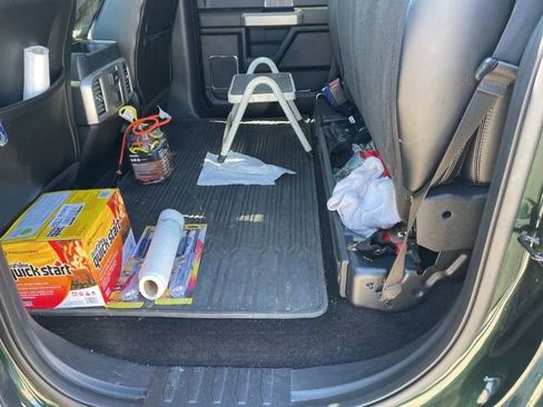 Used 2015 Ford F150 Lariat image 8