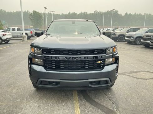 Certified 2020 Chevrolet Silverado 1500 Custom w/ Custom Value Package AWD/4WD image 28