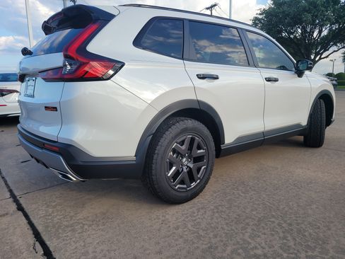 Used 2026 Honda CR-V TrailSport image 9