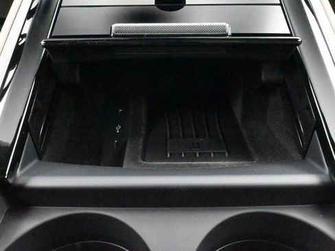 Used 2026 Porsche Panamera image 22