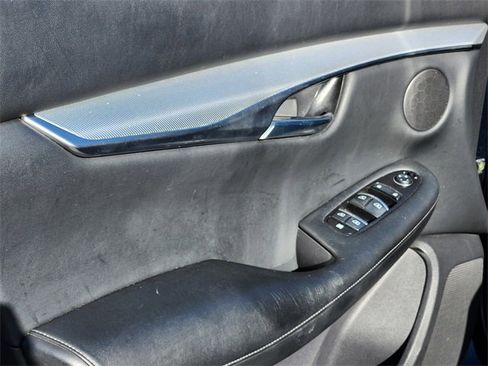 Used 2019 INFINITI QX50 Luxe w/ Navigation Package image 10