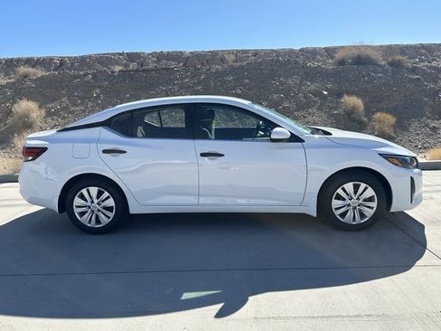 New 2025 Nissan Sentra S image 5