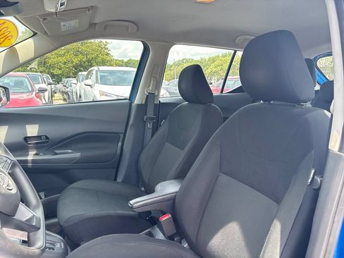 Used 2024 Nissan Kicks S FWD image 4