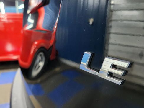 Used 2014 Toyota RAV4 LE image 44