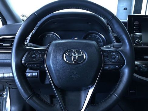 Used 2023 Toyota Camry SE image 25