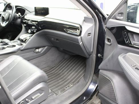 Used 2023 Acura MDX SH-AWD w/ Technology Package image 29