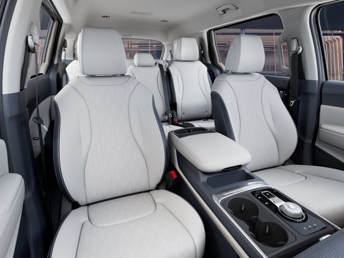 New 2026 Kia Carnival EX FWD image 15