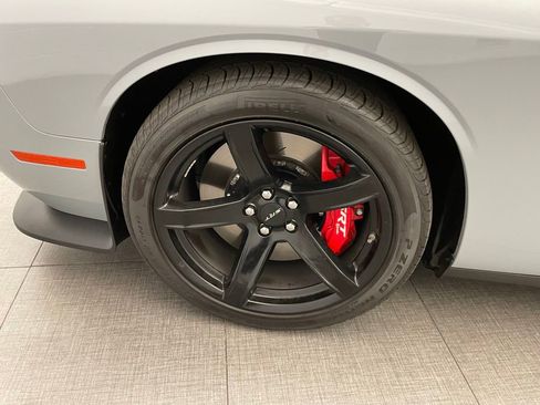 Used 2022 Dodge Challenger SRT Hellcat w/ Plus Package RWD image 11