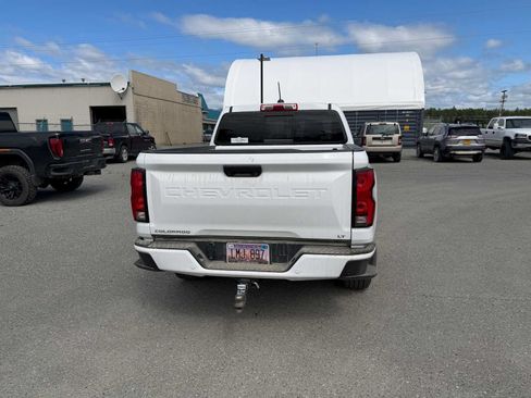 Certified 2024 Chevrolet Colorado LT w/ LT Convenience Package III AWD/4WD image 8