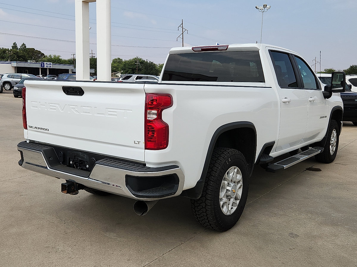 Used 2025 Chevrolet Silverado 2500 LT AWD/4WD image 3