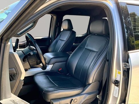 Used 2022 Ford F250 Lariat w/ Lariat Value Package AWD/4WD image 23