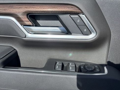 Used 2026 Chevrolet Silverado 3500 LT w/ Leather Package image 26