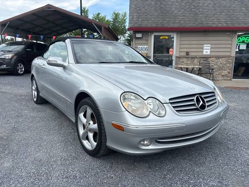 Used 2005 Mercedes-Benz CLK 320 Cabriolet image 4