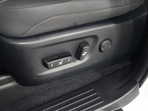 Certified 2023 Lexus GX 460 Premium image 33