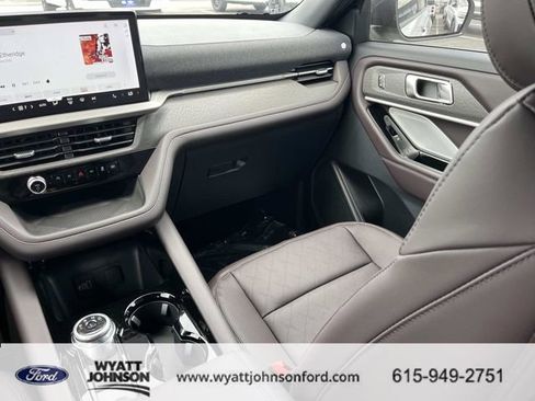 New 2026 Ford Explorer Platinum RWD image 16