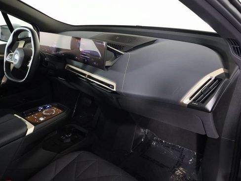 Used 2023 BMW iX M60 w/ Executive Package AWD/4WD image 9