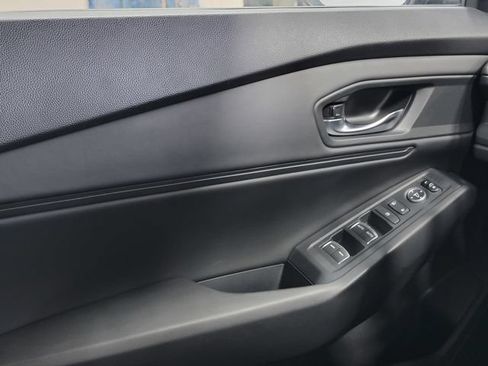 Certified 2023 Honda Accord EX image 23