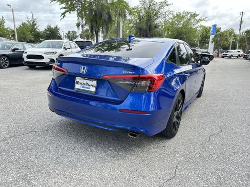 Used 2024 Honda Civic Sport image 6