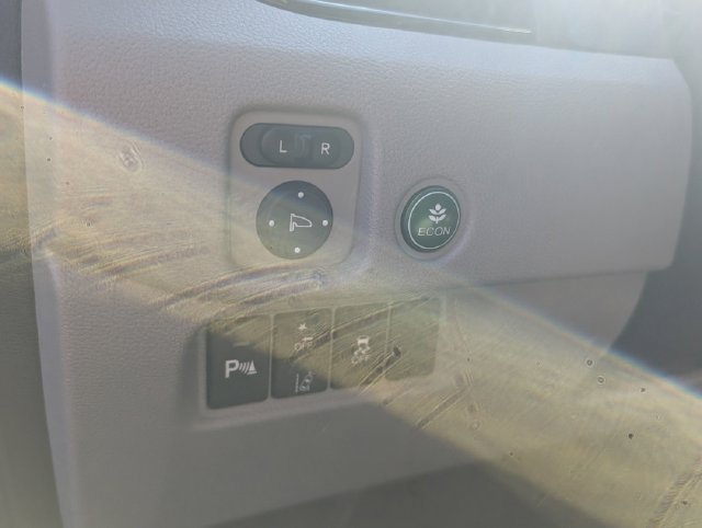 Used 2021 Honda Pilot Touring image 17
