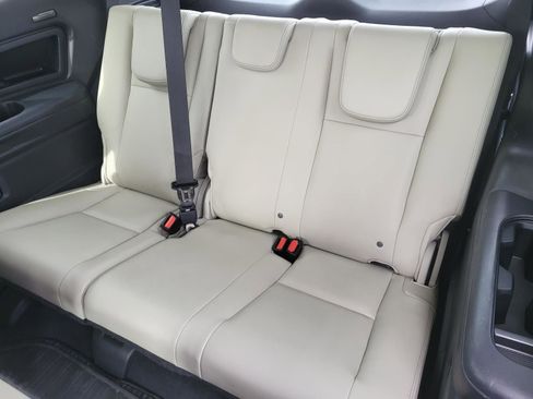 Used 2023 Subaru Ascent Limited w/ Popular Package #2A AWD/4WD image 16
