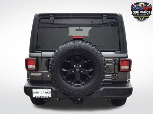 Used 2021 Jeep Wrangler Unlimited Sport AWD/4WD image 4