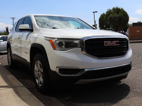 Used 2019 GMC Acadia SLE FWD image 18