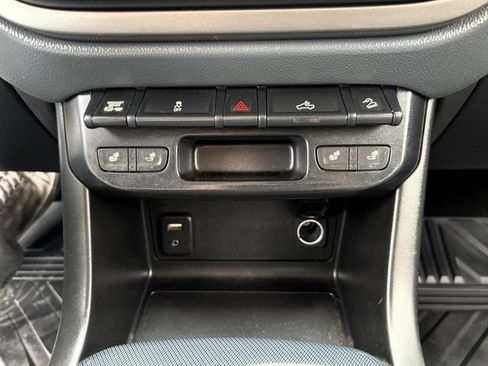 Used 2016 Chevrolet Colorado Z71 AWD/4WD image 22