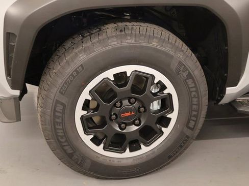 New 2026 Toyota 4Runner TRD Off-Road Premium AWD/4WD image 7