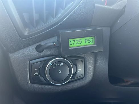 Used 2014 Ford Transit Connect XL image 27