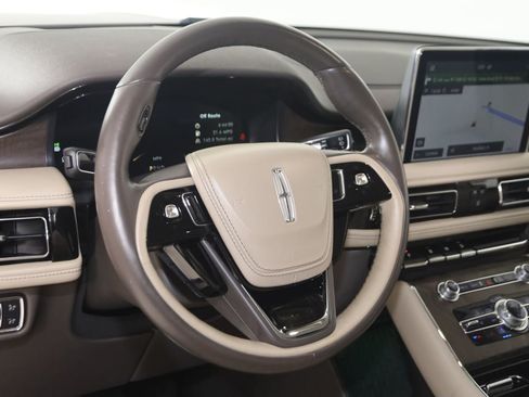Used 2020 Lincoln Aviator Reserve w/ Equipment Group 202A AWD/4WD image 7