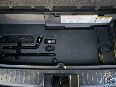 Used 2020 Toyota Highlander XLE image 20