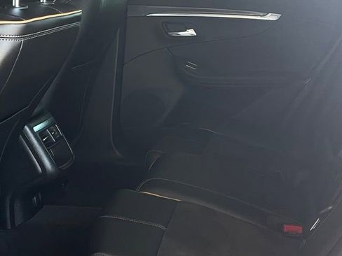 Used 2014 Chevrolet Impala LT w/ Premium Seating Package FWD image 16