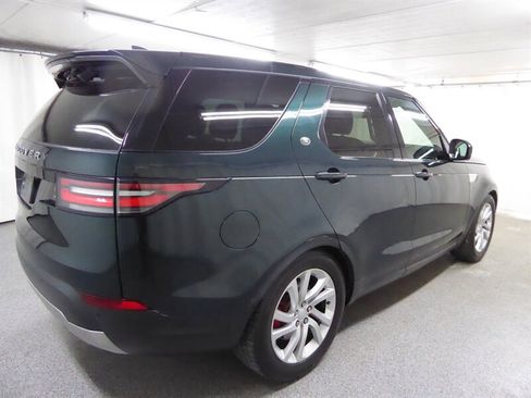 Used 2017 Land Rover Discovery HSE image 6