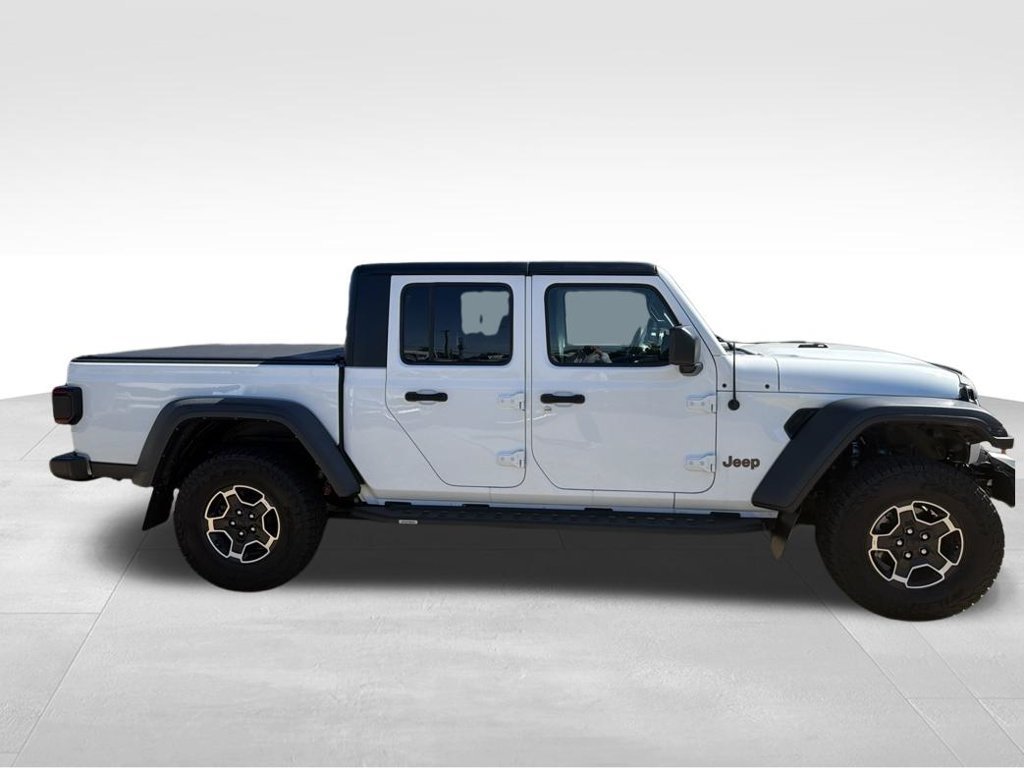 Used 2023 Jeep Gladiator Mojave w/ Cold Weather Group AWD/4WD image 17