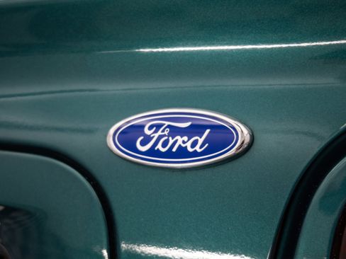 Used 1997 Ford Mustang Cobra image 29