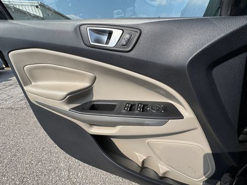 Used 2021 Ford EcoSport Titanium w/ Interior Protection Package FWD image 26