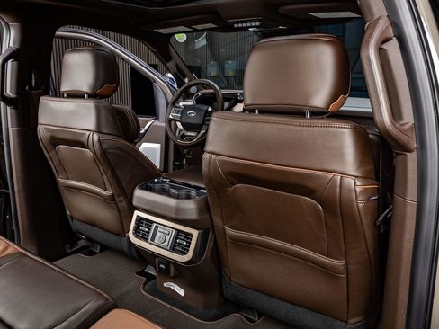 Used 2026 Ford F250 King Ranch w/ Chrome Package image 32