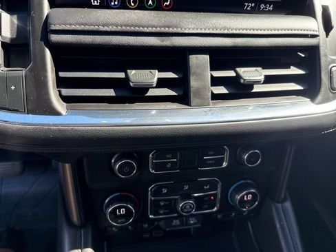 Used 2021 Chevrolet Suburban High Country AWD/4WD image 34