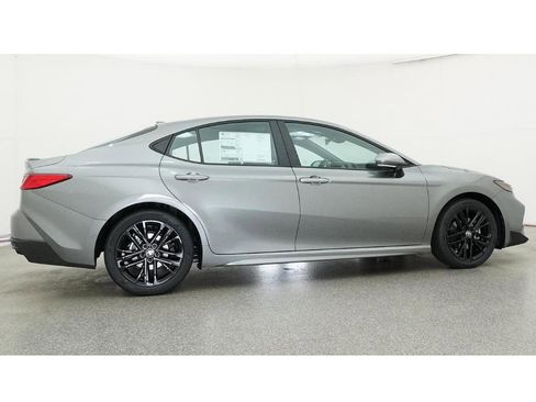 New 2026 Toyota Camry SE image 26