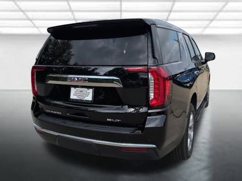 Used 2022 GMC Yukon SLT w/ SLT Premium Package image 35