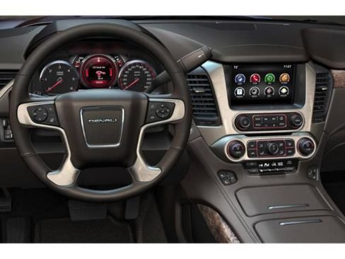 Used 2015 GMC Yukon Denali w/ Open Road Package RWD image 4