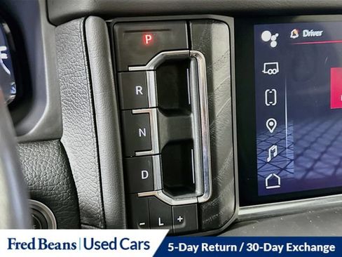 Used 2022 GMC Yukon XL Denali w/ Advanced Technology Package AWD/4WD image 24