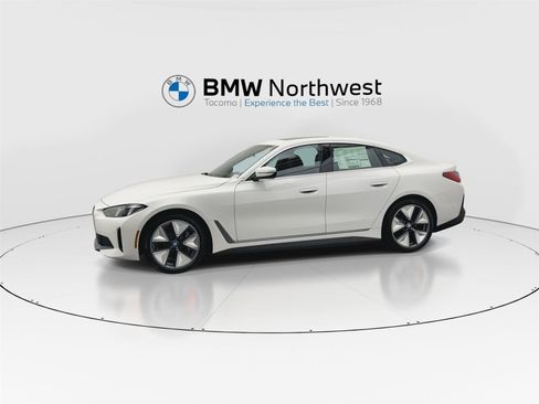Used 2025 BMW i4 xDrive40i w/ Premium Package image 10