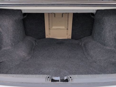 Used 2009 Honda Accord EX image 35