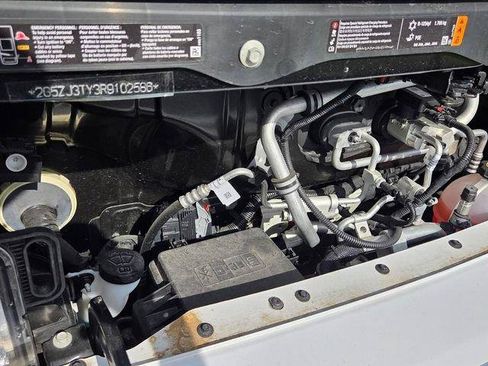 Used 2024 Chevrolet Brightdrop 600 w/ Commercial Equipment Package AWD/4WD image 16