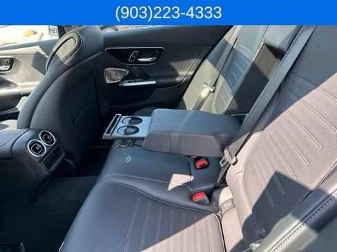 Used 2025 Mercedes-Benz C 300 Sedan image 34