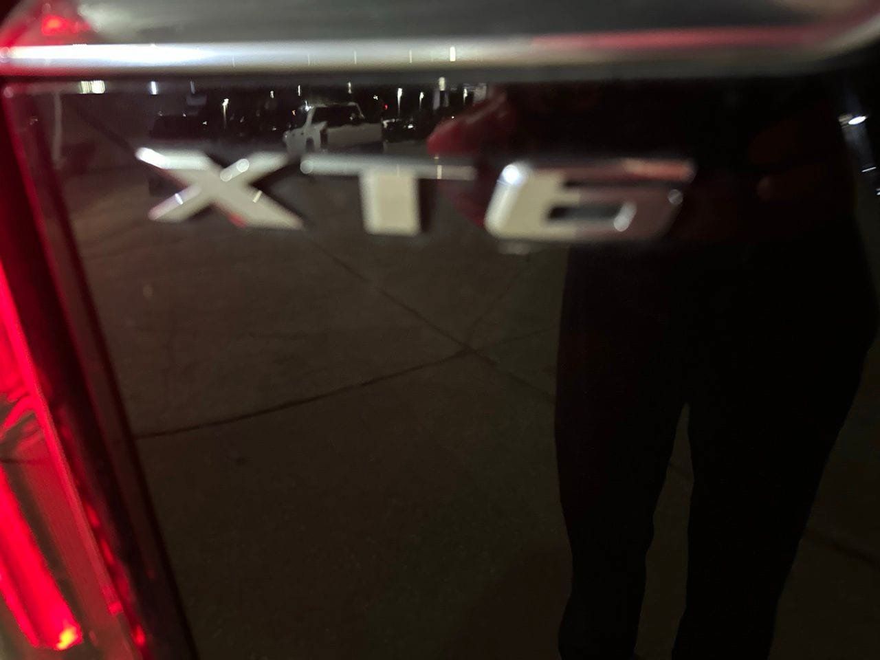 Used 2022 Cadillac XT6 Sport w/ Technology Package AWD/4WD image 4