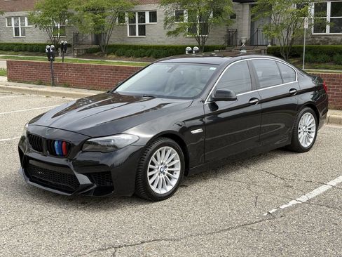 Used 2011 BMW 535i Sedan image 1