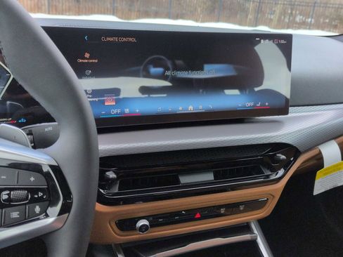 New 2026 BMW 430i xDrive w/ Driving Assistance Package image 28