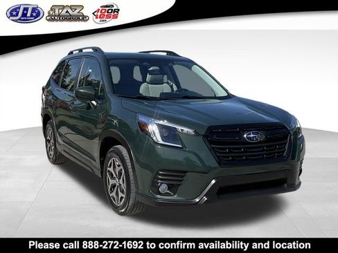 Used 2023 Subaru Forester Premium AWD/4WD image 1
